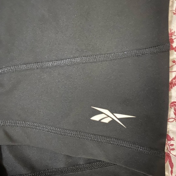 Reebok Compression Shorts - Picture 2 of 4